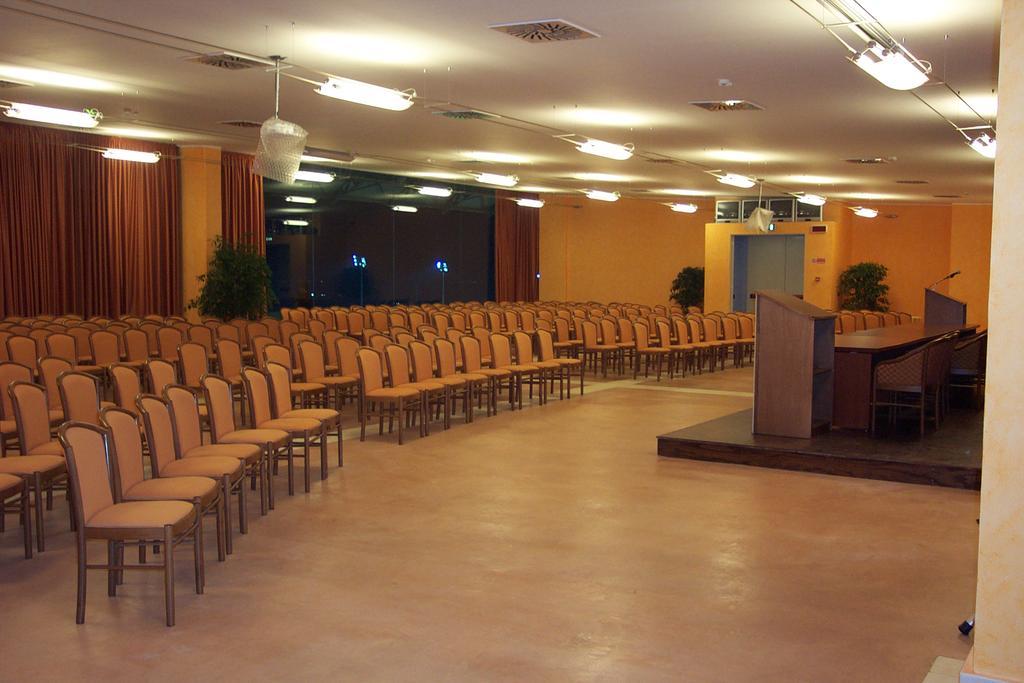 Eureka Palace Hotel Spa Resort Касибиле Екстериор снимка