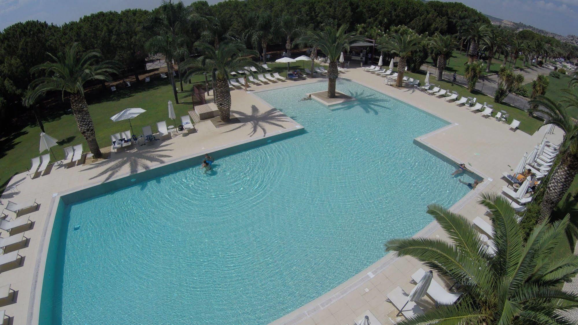 Eureka Palace Hotel Spa Resort Касибиле Екстериор снимка