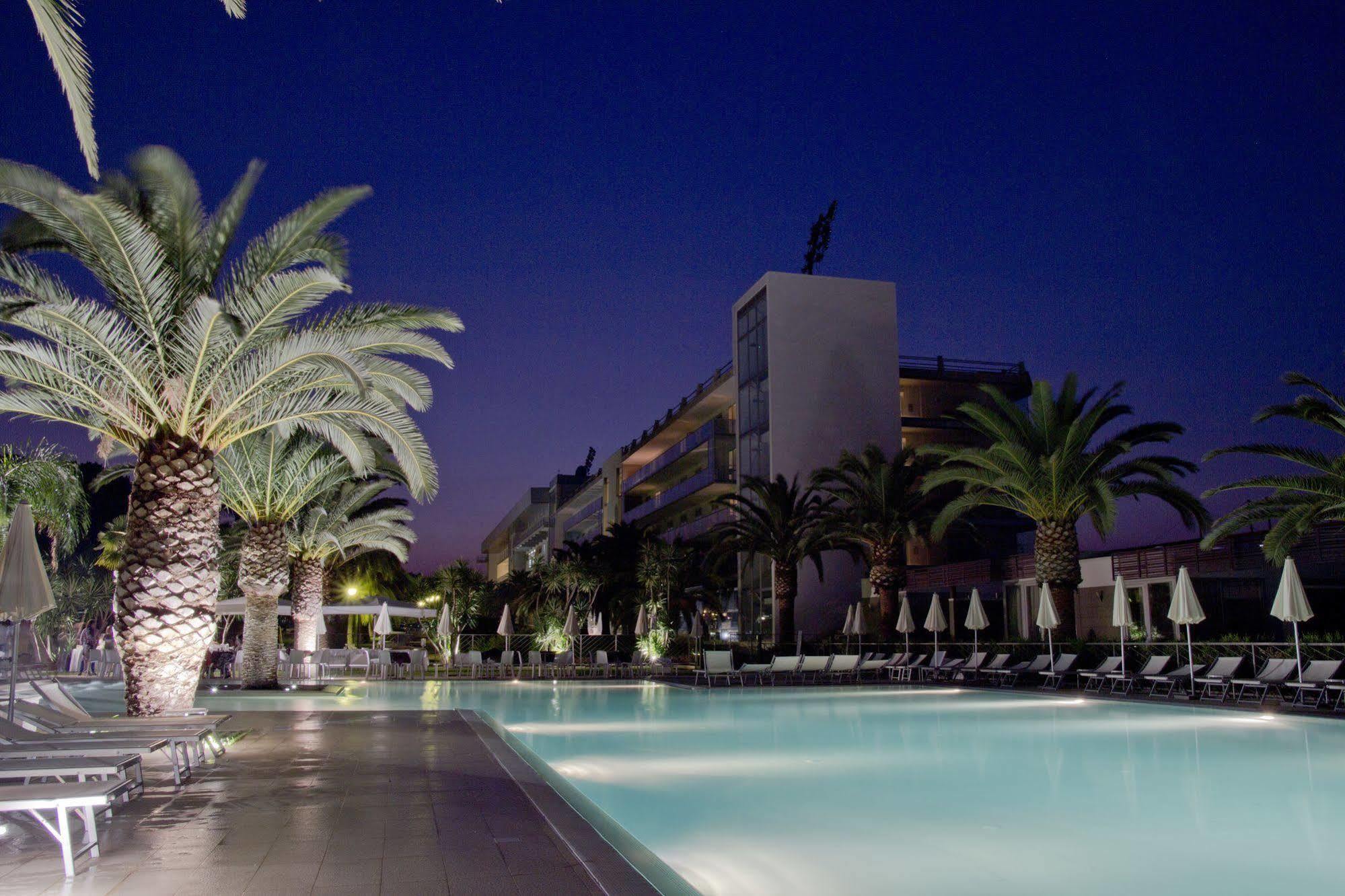 Eureka Palace Hotel Spa Resort Касибиле Екстериор снимка
